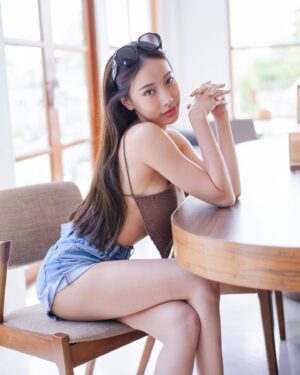 Pichana Yoosuk Thumbnail -  Likes - Most Liked Instagram Photos