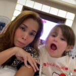 Pokwang Instagram - Laro muna bago matulog 🤣😁😀😃😄 haaayyy @malia_tisayngmasa18 buti nalang kahit 51 na ang mama kering keri ko sabayan ang energy mo!!!! ❤️