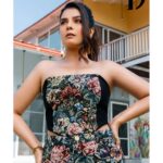 Pooja Gor Instagram - 🌸🌼🏵️ Magazine @thedoormagazine Featured @poojagor Photographer & Creative Director @dhruv_vohraphotography Fashion Director & Stylist - @jennet_david_william Makeup artist @makeup_by_nainaa Hair stylist @amehra16 Stylist @yyashvilakhani Assistant Stylist @princyypatell_ Assistant photographer @b.runphotography Post production - @ps_vox Artist reputation @brandnbuzz @brandnbuzzluxe Outfit @kingcouture.in Accessories @enarajewellery Bag @aqotslifestyle Footwear @vanson.in Location @thebanyantreevillas #thedoormagazine #poojagor