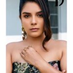 Pooja Gor Instagram - 🌸🌼🏵️ Magazine @thedoormagazine Featured @poojagor Photographer & Creative Director @dhruv_vohraphotography Fashion Director & Stylist - @jennet_david_william Makeup artist @makeup_by_nainaa Hair stylist @amehra16 Stylist @yyashvilakhani Assistant Stylist @princyypatell_ Assistant photographer @b.runphotography Post production - @ps_vox Artist reputation @brandnbuzz @brandnbuzzluxe Outfit @kingcouture.in Accessories @enarajewellery Bag @aqotslifestyle Footwear @vanson.in Location @thebanyantreevillas #thedoormagazine #poojagor