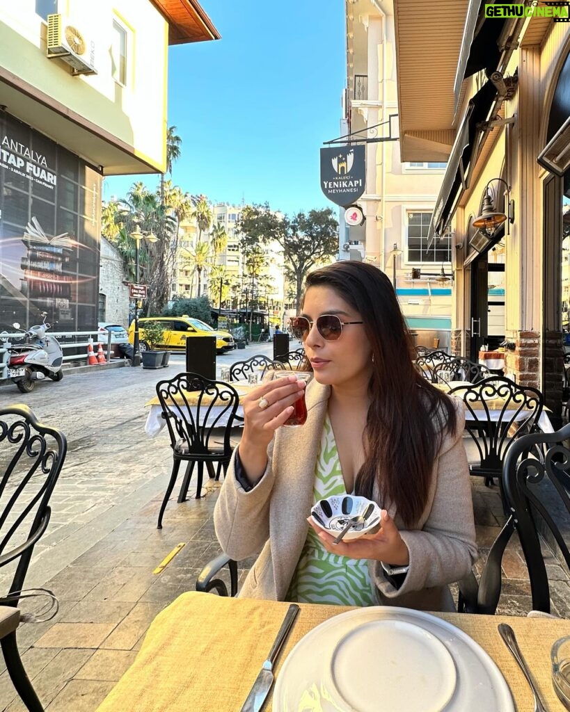 Pooja Gor Instagram - Winding up! Set 1 🌅 [ Antalya, Turkey, 2023 ]
