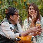 Pooja Hegde Instagram - The goodness of juicy alphonsos is so rich and fulfilling that it makes even the grumpiest hearts dildaar. Just like Pinto! #AsliAamWaalaMaaza #DildaariJagaaye