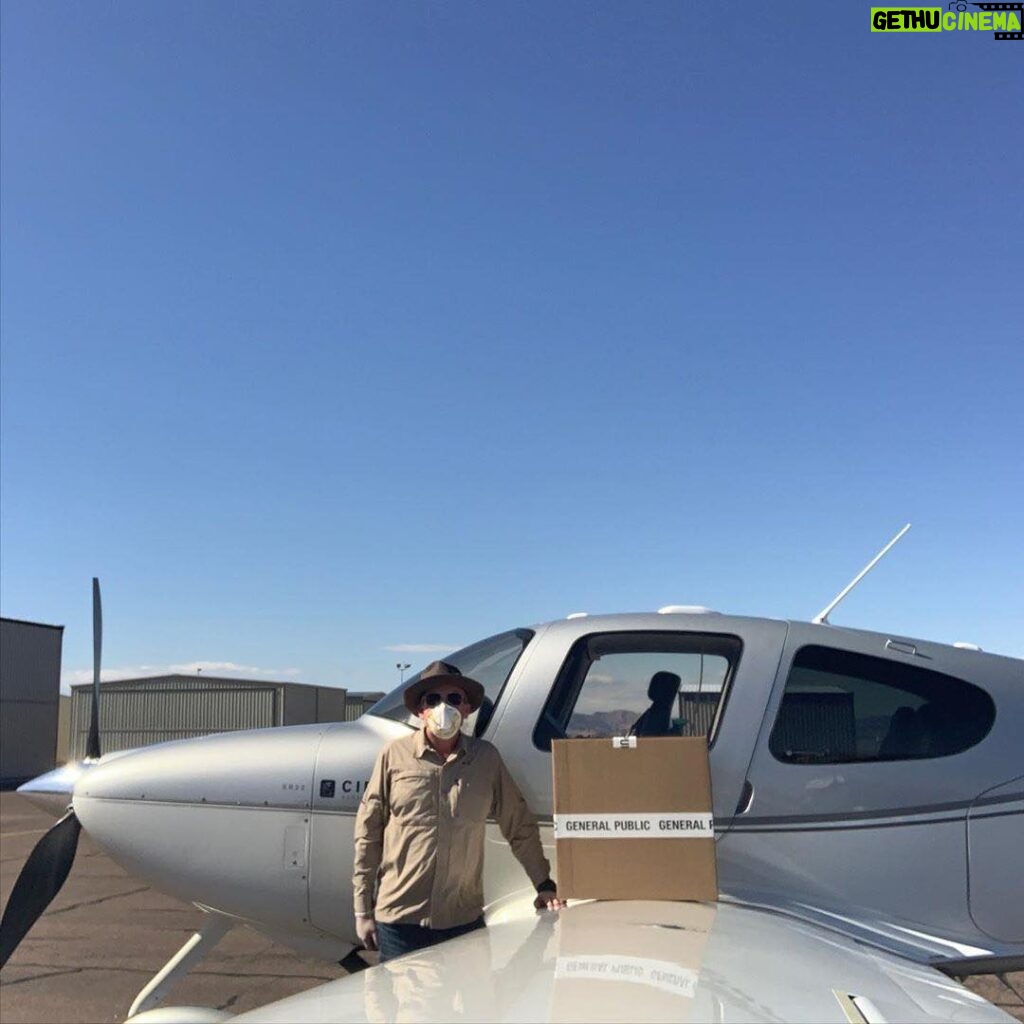 Portia de Rossi Instagram - Our co-founder and COO, Michael Rogers, flew GP manufactured Multicam Multishield face shields to LeChee Health Facility—a clinic and pharmacy on the Navajo Reservation in Page, AZ. #AOPA #multicam #multishield