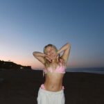 Pressley Hosbach Instagram - 6:32am 🌅 Malibu, California