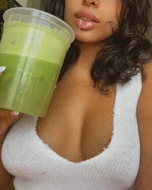 Princess Nokia Instagram - Things that make me happy. 
Rest. Long naps in bed. Artisanal sandwiches. Cottage Core decoration. Plant based food. Home made green juice. Fuzzy slippers. Dreamy ambient lo fi YouTube playlists. My killer rack 👀. It’s was such a busy, productive, & demanding summer. I wasn’t home much. Touring season has made me sleepy and aloof and I apologize to my loved ones who I can’t make time for or don’t feel like talking to. 
Im in resting mode. And in power mode. And honestly I just need a fuzzy blanket and more hours in the day. Love u 💘see u soon