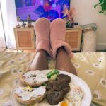 Princess Nokia Instagram - Things that make me happy. Rest. Long naps in bed. Artisanal sandwiches. Cottage Core decoration. Plant based food. Home made green juice. Fuzzy slippers. Dreamy ambient lo fi YouTube playlists. My killer rack 👀. It’s was such a busy, productive, & demanding summer. I wasn’t home much. Touring season has made me sleepy and aloof and I apologize to my loved ones who I can’t make time for or don’t feel like talking to. Im in resting mode. And in power mode. And honestly I just need a fuzzy blanket and more hours in the day. Love u 💘see u soon