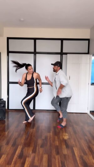 Priyanka Karki Instagram - Another one with dearest @gamvirbista ♥️
मूटू फस्या थियो पीरिम बस्या थियो ☺️
