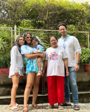 Priyanka Karki Instagram - HOLI 2024 ♥️🧡🩵💛💚💙🩷