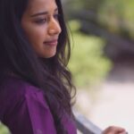 Priyanka N. K. Instagram - A song that will always hold dear to my heart! A masterpiece by the one and only @arrahman sir! Originally rendered like a dream by the nightingale @kschithra maa! 🤍 Keys - @delip_horner Mixed by @__hari__ Video- @sanjaysooriya #arr #arrahman #love #priyankank #music #musician