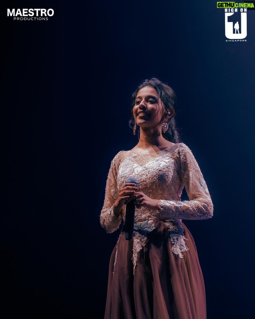 Priyanka N. K. Instagram - What I enjoy doing the most❤️ Thank you @itsyuvan sir for yet another amazing show! Thank you singapore, you guys are awesome 🥳 Costume 1 designed by @harshaahashtag Costume 2 from @styl_chennai Special thanks to @zafroonnizar Ma’am @u1recordsoffl