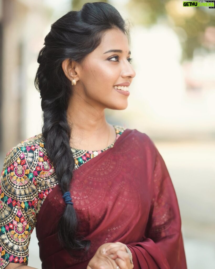 Priyanka N. K. Instagram - ♥️♥️ Blouse from @styl_chennai Hairstyle and styling- @homestylebotique 📸 @arvinthiyer #priyankank #2024