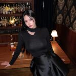 Qri Instagram - 마시고 마시고 마시고 마시고…🥃🥂♾️ 칭구들이랑 자주 가는 청담 몰트ᴮᴬᴿ