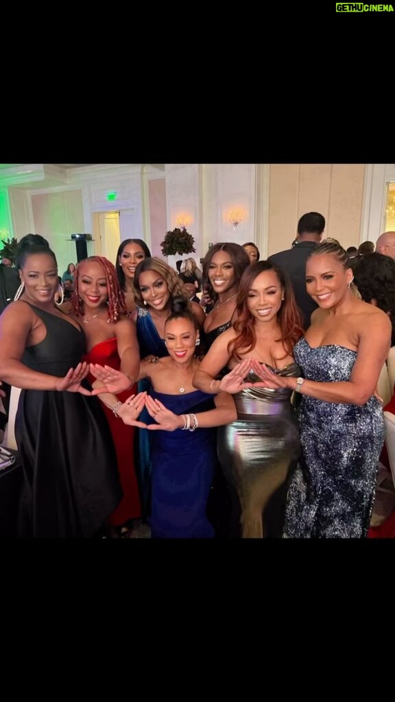 Quad Webb Instagram - When the Redz come through 🔺❤️🐘 oo~oop #Starfishgala2024 #nsoro