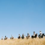 Rachel Bilson Instagram - We are all just horsing around. This truly speaks to my inner soul 🤠. @thisisthegreat_ @alisalranch THE GREAT OUTDOORS collection is out now 💛💛💛 @emilyandmeritt 📸 @morganpansing