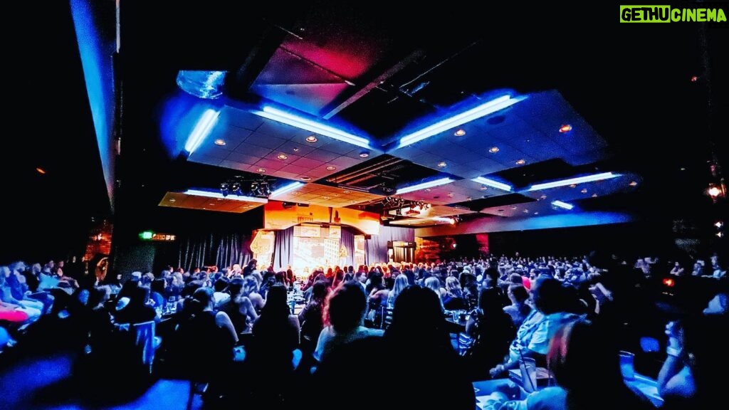 Rachel Hollis Instagram - Phoenix thank you SO much!!! Last night was a freaking EPIC way to kick off this tour. When the team suggested AZ as a stop I honestly wasn’t even sure I had an audience here— let alone 500 people who’d pay for tickets and find babysitters and sit in traffic and wait in line all to come and fill the room with laughter and the most incredible energy… what an amazing gift to share that experience with you 🥹 I’m so grateful.