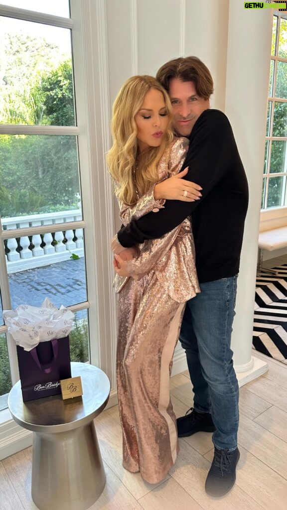 Rachel Zoe Instagram - It was a very big year for @rbermanus and myself because we celebrated our 25th wedding anniversary! Rodger gave me the most incredible diamond band that he co-designed and customized with @benbridgejwlr ✨ He selected beautiful, oval diamonds set in yellow gold with a sentimental engraved message inside the band. I cannot thank Rodger and #BenBridgeJeweler enough for making my anniversary so memorable and glamorous. Learn more about the customization process on @thezoereport 💎#ad #BenBridge #yourpersonaljeweler #diamond