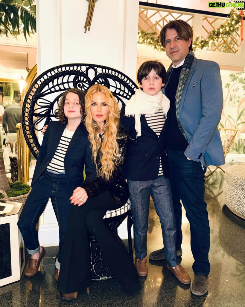 Rachel Zoe Instagram - First 24 hours in one of our favorite places with my absolute most favorite people forever and always #familyiseverything #grateful 🙏🏻❤️🥹 ➡️ last slide my fave 🥰