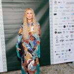 Rachel Zoe Instagram - Back home and out for an extraordinary evening honoring 5 years of the amazing hands on work of @thisisabouthumanity . @zoe.winkler.reinis @elsamariecollins I praise you and the impact you are creating in the lives of so many children and families in crisis. @laurenwsanchez you are a force for good and deserved to be honored for your time, dedication and your heart. Please go to @thisisabouthumanity to learn how to get involved or donate anything you can to help.🙏🏻 Glam @christinaleeadams Dress @tallermarmo Hair @chaviv_hair