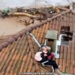 Rafa Kalimann Instagram - Vamos ajudar? Juntos somos mais! Doe alimentos, produtos de higiene, roupas, calçados, um valor em dinheiro através da Vakinha ou o que você sentir no coração. Pois toda ajuda é muito bem-vinda nesse momento tão difícil para todos ‼️ Procure um órgão público mais próximo de você e faça sua doação! repost: @dudadecampos #enchentenors #chuvasnors #estadodecalamidade #serragaucha #rs #forcars #enchentenors #enchentenaserra #serragaucha