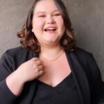 Rafaela Ferreira Instagram - 🚨LANÇAMENTO EBOOK🚨 O PODER DA COMUNICAÇÃO ASSERTIVA O Poder da Comunicação Assertiva é um ebook que explora a importância da comunicação e como ela pode ser uma ferramenta poderosa para alcançar sucesso pessoal e profissional. Através de uma abordagem sistemática, a autora apresenta técnicas e estratégias para desenvolver habilidades de comunicação eficazes, permitindo que os leitores expressem suas ideias de forma clara, direta e respeitosa. Com base em experiências vividas, Rafaela Ferreira ensina insights valiosos sobre os benefícios da comunicação assertiva, incluindo a melhoria dos relacionamentos interpessoais, a resolução efetiva de conflitos e a construção de confiança. Além disso, são fornecidos exemplos práticos e exercícios para ajudar a aplicar essas técnicas em sua vida diária. ✨LINK NA BIO✨