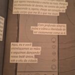Rafaela Ferreira Instagram - Aquela leitura que é um abraço! 📚 "Eu só cabia nas palavras", de @ferreirarafaela foi a minha companhia de viagem a Recife e finalizei-a já em SP. Um livro sobre gorda, lido por uma gorda usando extensor de cinto no avião. Me identifiquei com cada palavra, sentimento e aspas. Foi como se estivesse "me lendo"! "Sou mais que o número do meu manequim. Eu sou corpo, e também sou alma. E a minha alma transborda para além dos meus limites."