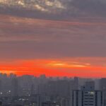 Rafaela Ferreira Instagram - Bom dia e boa semana pra você! ✨ Começando essa segundona observando esse belíssimo nascer do sol. ☀️ Que final de semana incrível, gente!!! Fui ao nômade festival e o C6 fest, a arte renova! Tô com toda energia pra essa semana linda. ❤️🔥