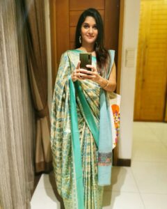 Rafiath Rashid Mithila Instagram - Draped in my daadi's saree ❤️