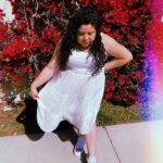 Raini Rodriguez Instagram - Roses are red Violets are blue I saw this on the side of the road What did you expect me to do 🌺🌺🌺🌺