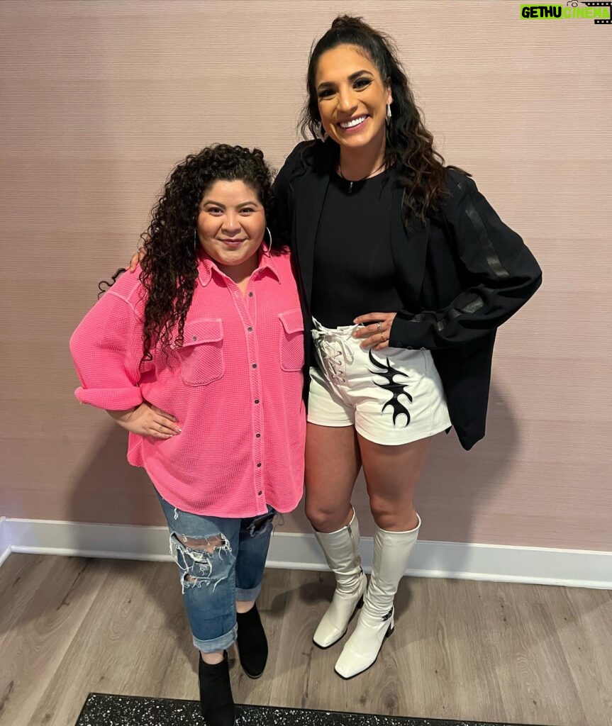 Raini Rodriguez Instagram - Just a couple of small town Tejana’s building their way to the top! Us chingonas need to stick together 😏😉 • #Wrestlemania #TexasGals