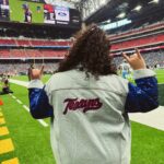 Raini Rodriguez Instagram - pulled up to the H❤️💙🤘🏽