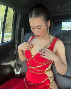Ramona Young Instagram - @theprankmovie premiere 💋

💄: @sarahnelsonmakeup 
💇🏻‍♀️: @_missmarilyn