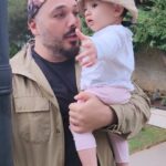 Ramy Ayash Instagram - بتعرفوا اللي ميّت على بوسة . هيدا انا #آلارا