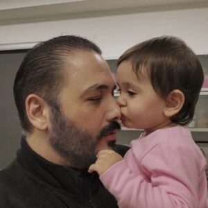 Ramy Ayash Instagram - Father-Daughter Love #Alara 
#Alararamyayach 
#ramyayach
