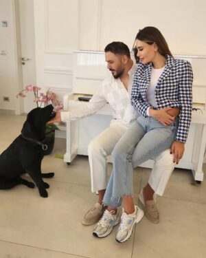 Ramy Ayash Instagram - Dalida giving a melody to my life 🤍
@dalidaayach

#ramyayach #رامي_عياش