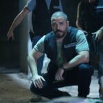Ramy Ayash Instagram - ابتدا مشوار شخصية ⁧‫#عزّام‬⁩ .. شو بتتوقعوا تكون الأحداث الجاية؟؟ ‏⁧‫#العين_بالعين‬⁩ ‏⁦‪@ShahidVOD‬⁩ ‏⁦‪@cedarsart
