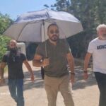 Ramy Ayash Instagram - ١٥ حلقة صاروا بين ايديكم ، فيكم تحضروا #العين_بالعين كامل بعرف انو النهاية حزينة بس كتير حقيقية. بحبكم كتير ، كتير حبيت التجربة مع صديقتي #سيرين_عبدالنور و المخرجة الرائعة رندة العلم وكل الاحباب والممثلين الكبار بالاكيد مع عائلة الصباح @cyrineanour @shahid.vod @cedarsart #رامي_عياش