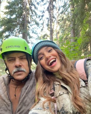 Ranna Raees Instagram - Family matter🫶🏼 #myheartissofull #موضوع_عائلي
