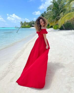 Ranna Raees Instagram - I just want a new adventure everyday and never be afraid to fail or fall…it’s my confidence to walk out and get my free spirit🕊 

Thank you @maldives_360 for this remarkable trip🌹