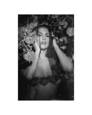Raquel Pomplun Instagram - Creative flow with modelo: @rpomplun 🌟
Fotografía: @oscar.imagines 
Dirección: @diozadius

#SonyA7Riv #sony70200f4