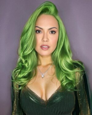 Raquel Pomplun Instagram - Playing a bit with #AI …. This sh$t is crai! 

Did you wear your green today? #happystpatricksday ☘️

PS: AI gave me that extra size lol 😂😂😂 #theynotthatbig 

#RaquelPomplun #Green #stpatricksday #stpatty #weargreen #pomplunation #hairporn #lovingthis #fun #art #ihadinsomnialastnight 😅