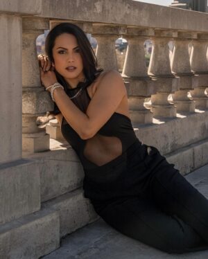 Raquel Pomplun Instagram - Oh my dear LA: I never knew you would grow so much on me 😍

📷 @ohdannyoh 

#LA #Model #RaquelPomplun #Black #AllBlack #Elegance #Fashion #DowntownLA #Pomplunation