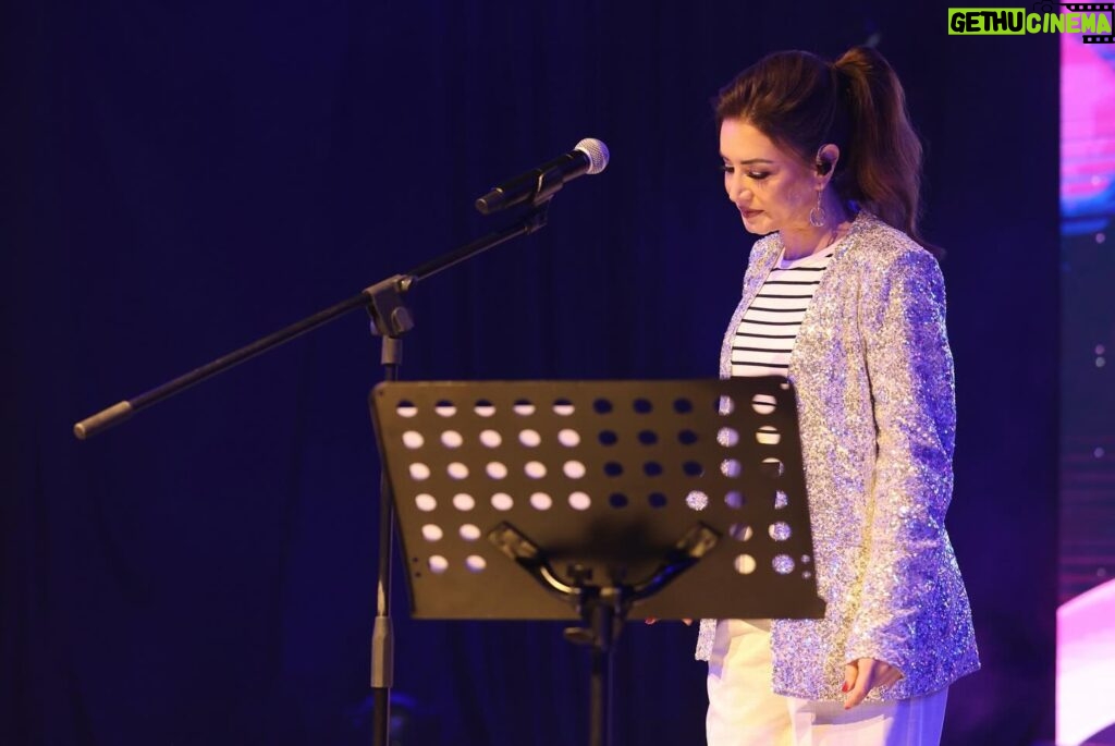 Rasha Rizk Instagram - لقطات من حفل الرائعة @rasha_rizk ضمن فعاليات مهرجان الشارقة القرائي للطفل.. Clicks from @rasha_rizk concert at the @sharjahbookauthority #rasharizk | #sharjahchildrensreadingfestival | #spacetoon