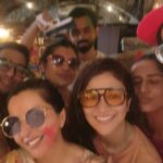 Rashami Desai Instagram – I normally don’t like to put my personal moment but this was fab. I just couldn’t stop my self uploading my best memories with my best ppl 
.
.
#rashamidesai #rashamians #holi2024 #love #whatelseispossible #immagical✨🧞‍♀️🦄