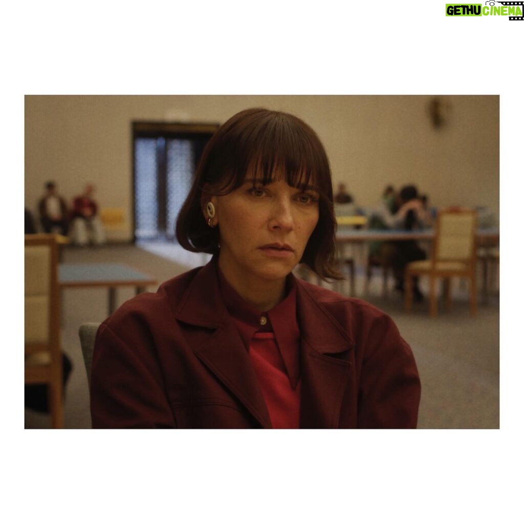 Rashida Jones Instagram - Sunny is a mystery thriller about grief, loneliness, unlikely friendship and searching for the truth. We filmed the show in Japan with a super talented cast and crew. I’m so very proud of it and overjoyed to share it with the world! Premiering July 10 on @appletv #sunny