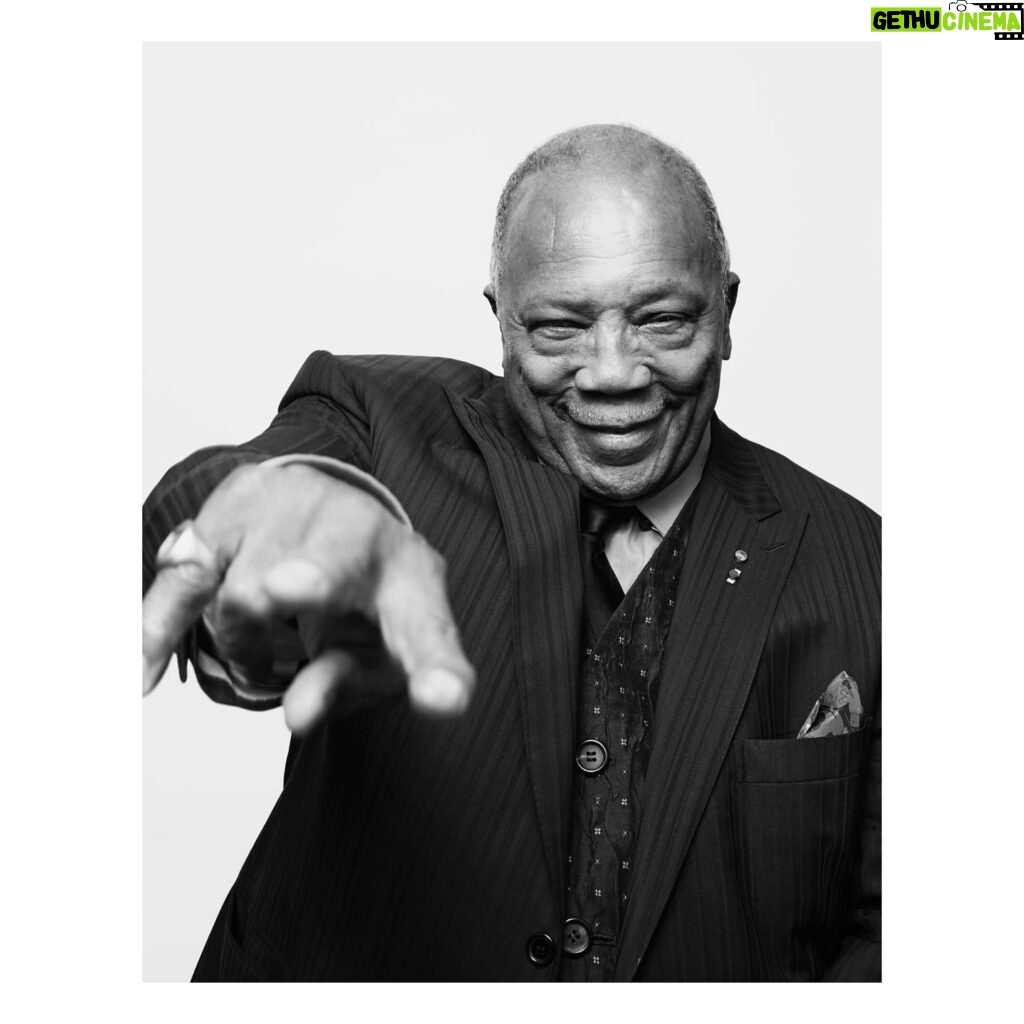 Rashida Jones Instagram - Happy Birthday to @quincyjones, my favorite person in the world (how is this not a national holiday??) 89 trips around the sun and not one wasted moment. Love you my dada and so grateful for you and everything you have given to the world and to me!!