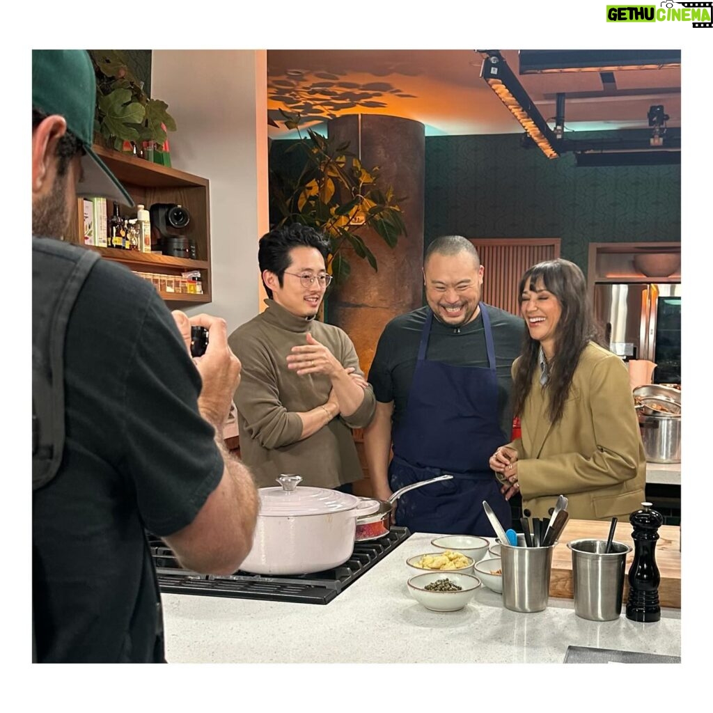Rashida Jones Instagram - Wow, this was fun. Thanks @davidchang for getting me and @steveyeun a little drunk and a lot full with delicious food on @dinnertimelive. Watch it on @netflix cuz it’s live and anything can happen!!
