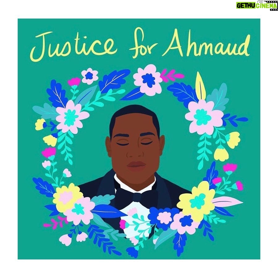 Rashida Jones Instagram - I'm struggling with finding the words right now but I'm gonna do my best... My heart is hurting. For George, for Ahmaud, for Breonna, for way too many lives we've lost. Justice won't bring anyone back. Justice won't heal the broken hearts of families. Justice won't and shouldn't make us any less angry.  Justice won't stop hateful and racist ideology. But justice will send a message to this country and the world that BLACK LIVES MATTER. Period. Text 'Floyd' to 55156 to demand the officers who killed #GeorgeFloyd are arrested and charged with murder, or check my story for the link to sign @colorofchange’s petition. #JusticeForFloyd
