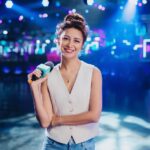 Ravshana Kurkova Instagram - Уух! Шесть невероятно эмоциональных дней отборочных этапов позади, сегодня уже снимаем полуфинал, завтра финал. Сумасшедший накал страстей, фантастически талантливые, сильные духом, лучшие юные атлеты страны вместе со своей командой поддержки в лице родителей, братьев, сестер, тренеров, друзей собрались сейчас здесь, в Минеральных Водах на съемках грандиозного спортивного шоу «Суперниндзя. Дети». Разные судьбы, разные семьи, разные мечты и общая цель - победить! Я желаю всем участникам сил, в том числе и душевных, и надеюсь, что в их жизни будет много побед. Лично для меня они все настоящие герои и молодцы. Спасибо @tv_ctc за возможность быть частью команды и пережить эту бурю эмоций и спасибо @dima_maslen и @vasily.artemyev за вашу поддержку тут, вы крутые, ребят!