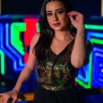 Rawaa El Saady Instagram - النجمة روعة السعدي من كواليس مسلسل الصديقات Starring Rawaa AlSaadi on Friends series . . . . Directed by : @mohamad_z_ragab Written by : @jawdat_albik & ahmad alsayed Fashion Designer 👗🪡 : @dima_fayad81 Hair 💇‍♀️ :@shplejonuor Dop : Samir Aarabi Makeup by 👩‍🎤💅 : @javadk1356 Photography : @badrmurads Production : @kabandmedia مدير تنفيذي : @ayham_kaband منتج منفذ : فراس الجاجة . . . . . . . #drama #2023 #2024 #summer #ramadan #ramadan2024 #dubai #syria #work #show #fashion #tv #actor #rawaa_saadi #saadi #abudhabi #fyp #reels #mystyle #mydubai #fun #الصديقات #القطط #روعة_السعدي #رمضان #رمضان ٢٠٢٤