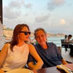 Rawan Mahdi Instagram - Papa, puppasy🤍 My luck, my fate, my fortune.